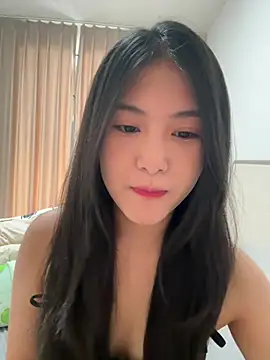 Snapshot of xiao-xiao-X chatting on 06.17.26 xiao-xiao-X online show from 06.17.26