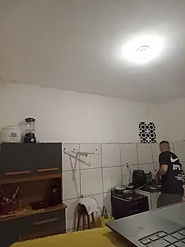 Edneishenrique online show from 07.21.26