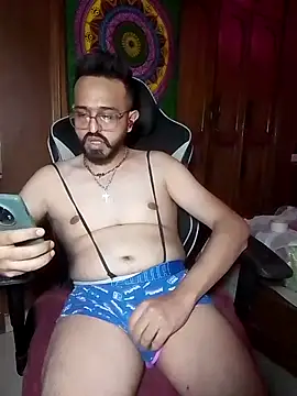 freakkydessi online show from 06.26.26