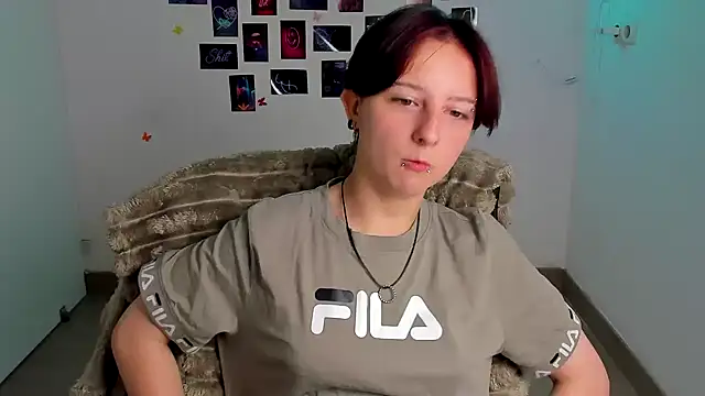 Dilara Kiss  online show from 07.17.26