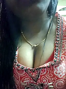 Snapshot of prethutamil chatting on 07.18.26 prethutamil online show from 07.18.26