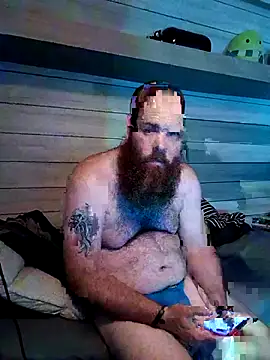 Snapshot of ThisGuy42o chatting on 07.12.26 ThisGuy42o online show from 07.12.26