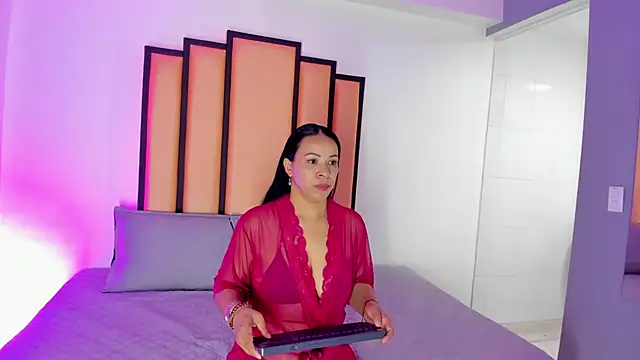 Iviaiko online show from 07.25.26