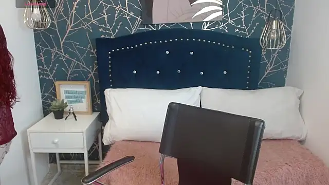 red liia tk online show from 07.23.26