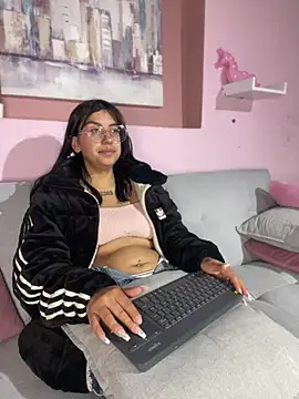 GabyLopez Pink online show from 07.02.26