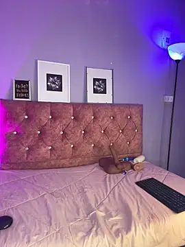 vivirouse online show from 06.19.26