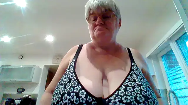 coquinesensuel online show from 08.04.26