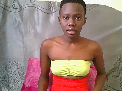 Tish Leylah online show from 07.31.26