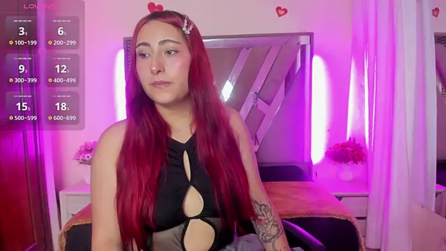 Snapshot of atila_hernandez chatting on 06.19.26 atila hernandez online show from 06.19.26