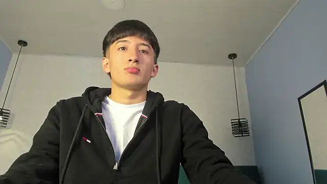 alejo leon online show from 06.19.26