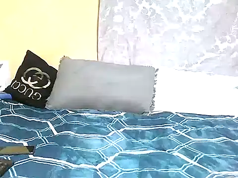 Snapshot of sexy-faiy chatting on 06.18.26 sexy-faiy online show from 06.18.26