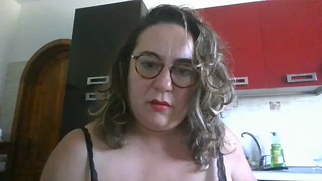 Snapshot of MissEva10 chatting on 06.25.26 MissEva10 online show from 06.25.26
