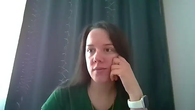 Snapshot of Nivella chatting on 07.11.26 Nivella online show from 07.11.26