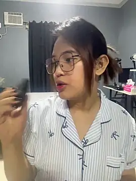STUCK on YOU  online show from 06.26.26