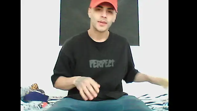 Snapshot of Aronfox23 chatting on 07.30.26 Aronfox23 online show from 07.30.26