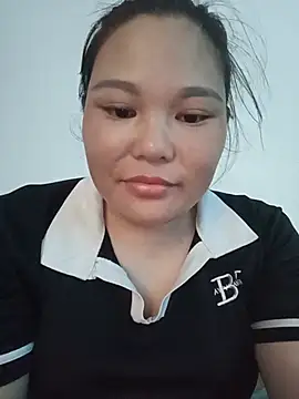 Snapshot of Holy-mi chatting on 07.12.26 Holy-mi online show from 07.12.26