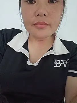 Snapshot of Holy-mi chatting on 07.16.26 Holy-mi online show from 07.16.26
