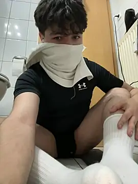 Snapshot of orientalprince01 chatting on 07.27.26 orientalprince01 online show from 07.27.26