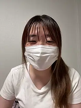 Snapshot of miiiiii_i chatting on 07.12.26 miiiiii i online show from 07.12.26
