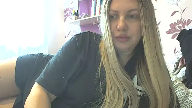 AmaandaSexyHotAss69 online show from 07.06.26