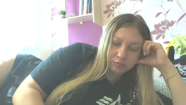 AmaandaSexyHotAss69 online show from 07.15.26