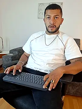 BrunoSilva  online show from 08.03.26