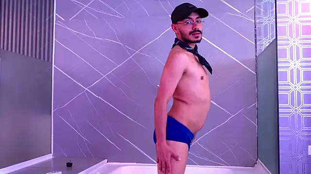 Snapshot of thomas_montiel chatting on 07.18.26 thomas montiel online show from 07.18.26