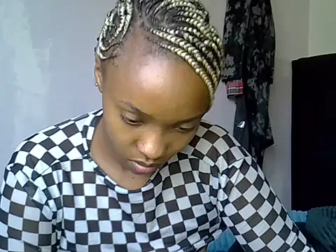 Snapshot of pretty_jaz chatting on 07.19.26 pretty jaz online show from 07.19.26