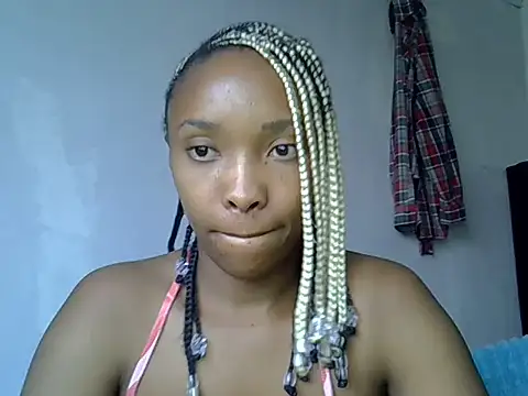Snapshot of pretty_jaz chatting on 07.23.26 pretty jaz online show from 07.23.26
