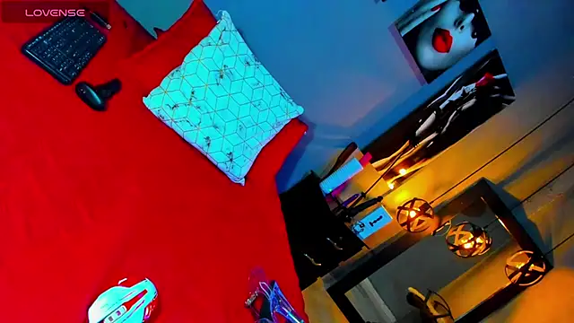 love amor  online show from 01.19.25