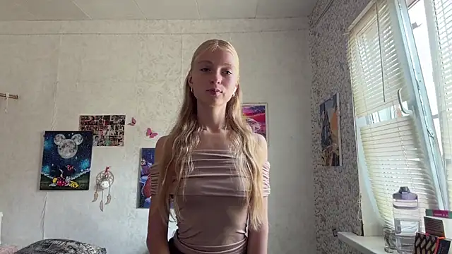 AliceGilbert  online show from 06.29.26