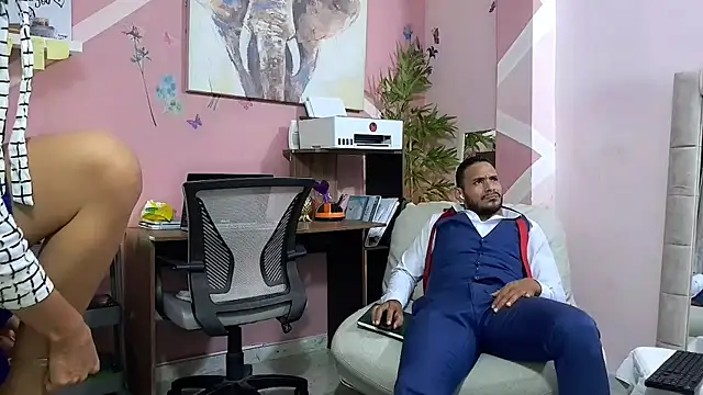 Snapshot of Pineappleflipped chatting on 07.16.26 Pineappleflipped online show from 07.16.26