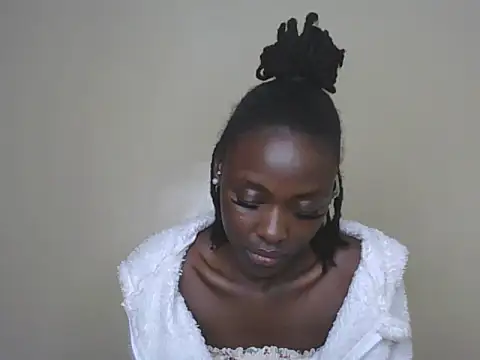 Snapshot of Elsie_1 chatting on 07.28.26 Elsie 1 online show from 07.28.26