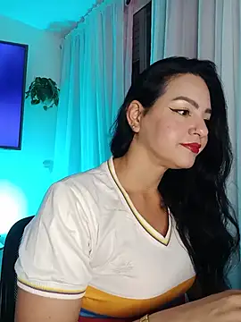WandaArias online show from 07.05.26