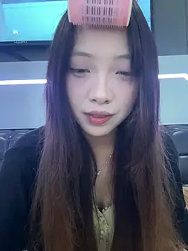 YY-1-1-1 online show from 08.06.26