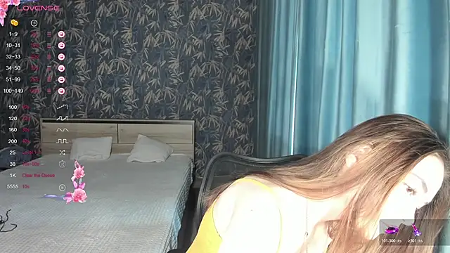 E mil y online show from 08.03.26