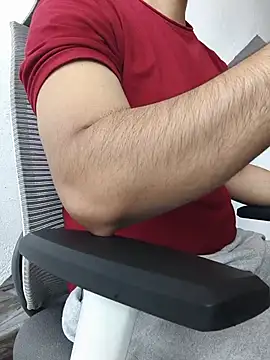 Snapshot of 8inch_hunk19 chatting on 07.27.26 8inch hunk19 online show from 07.27.26