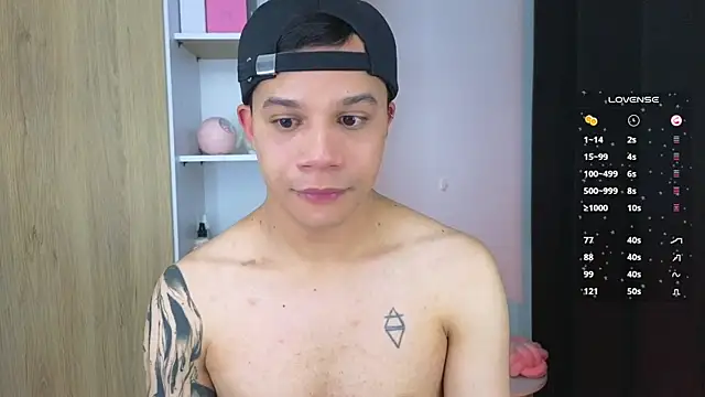Snapshot of Im_Marco_ chatting on 06.24.26 Im Marco online show from 06.24.26