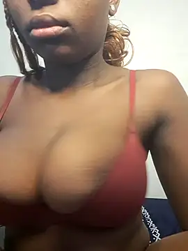 Snapshot of sweet_passion254 chatting on 07.17.26 sweet passion254 online show from 07.17.26