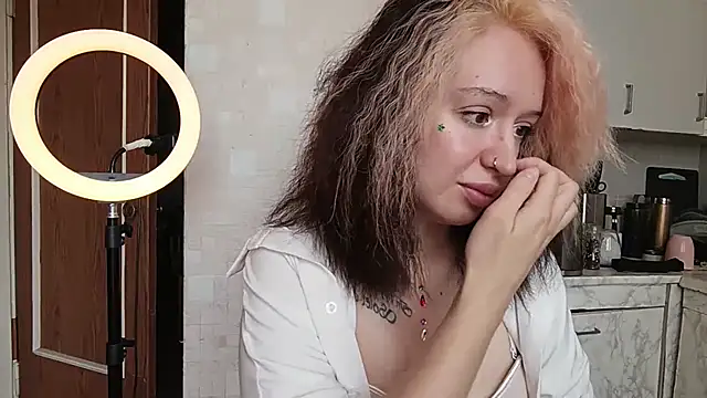 ElianaFox  online show from 07.20.26