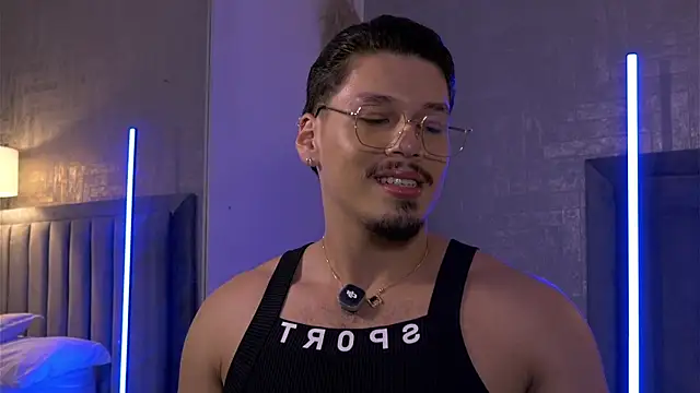 NiklasBruun online show from 07.13.26