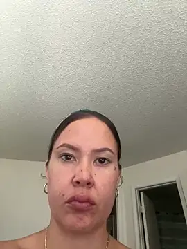 LaylaReign  online show from 06.29.26