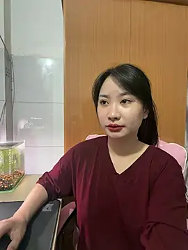 Snapshot of QuynhAnh68 chatting on 07.04.26 QuynhAnh68 online show from 07.04.26