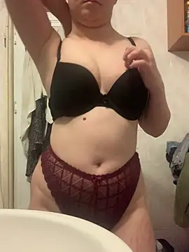 Snapshot of Doggymelisa chatting on 07.15.26 Doggymelisa online show from 07.15.26