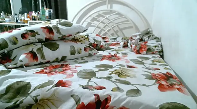 Snapshot of dominant_mistress69 chatting on 01.23.25 dominant mistress69 online show from 01.23.25