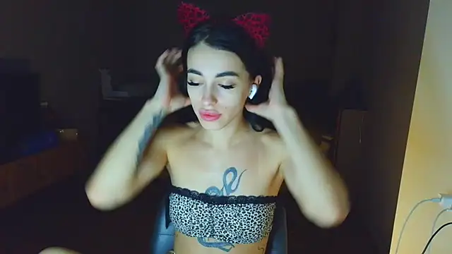 Snapshot of natali_elfie chatting on 07.03.26 natali elfie online show from 07.03.26
