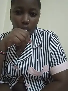 Snapshot of Vina_Etty chatting on 07.11.26 Vina Etty online show from 07.11.26