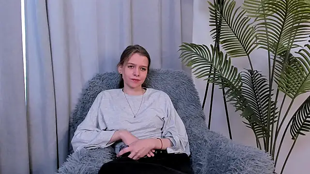 Snapshot of JeneeIckert chatting on 07.03.26 JeneeIckert online show from 07.03.26