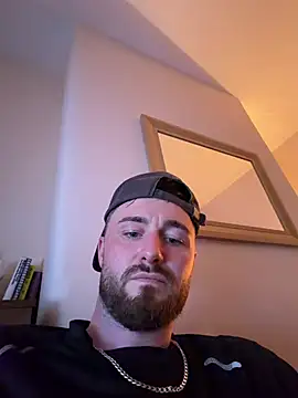 HelloFrankieboy online show from 07.10.26