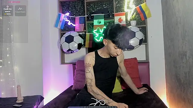 Dominik lux online show from 07.07.26